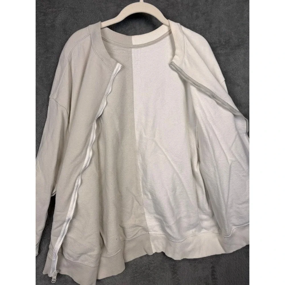 Nike Colorblock Swoosh Logo Zipper Front‎ Sweatshirt Cream Beige Size M